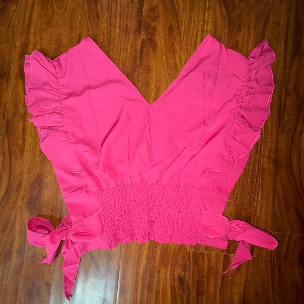 Chic Fuchsia Ruffle Blouse - Picture 4 of 4
